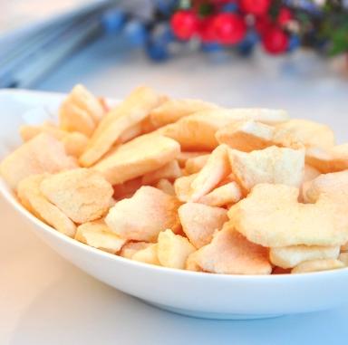 休閑食品代理選零食工坊蘋果干零食批發(fā)利潤有保障