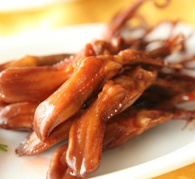 休閑食品代理熱銷產(chǎn)品美味閣醬香鴨舌